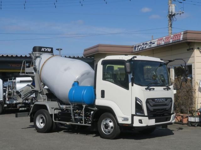 Isuzu FORWARD 2025-01 3758465-1