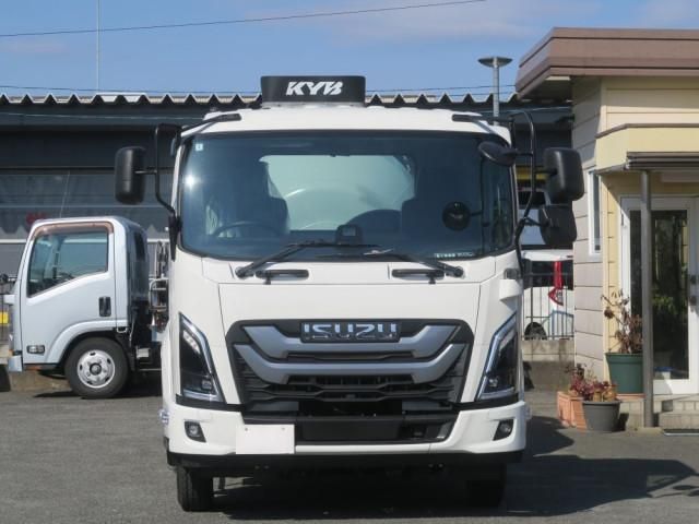 Isuzu FORWARD 2025-01 3758465-6
