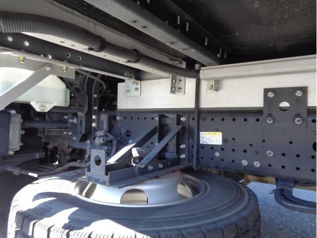 Isuzu FORWARD 2019-09 3758471-17