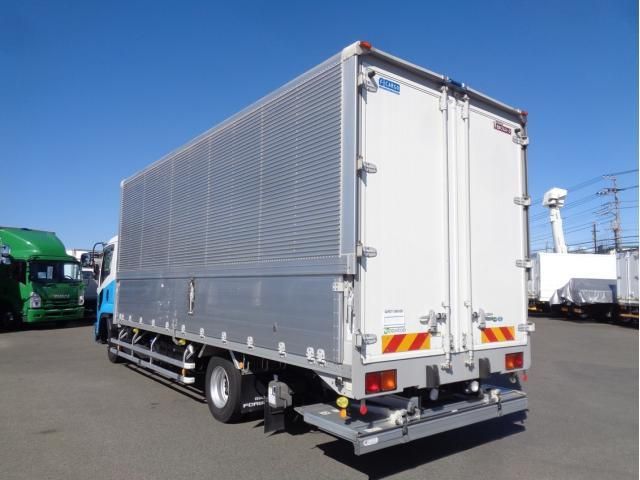 Isuzu FORWARD 2019-09 3758471-3