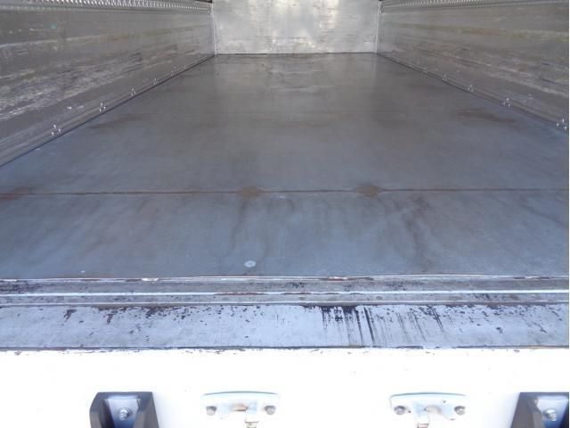 Isuzu FORWARD 2019-09 3758471-6