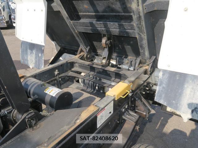 Isuzu FORWARD 2020-09 3905719-10