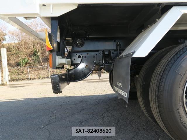 Isuzu FORWARD 2020-09 3905719-18