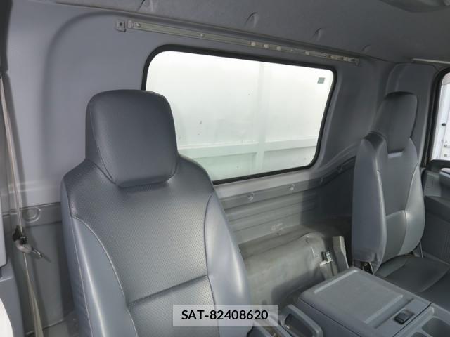 Isuzu FORWARD 2020-09 3905719-26