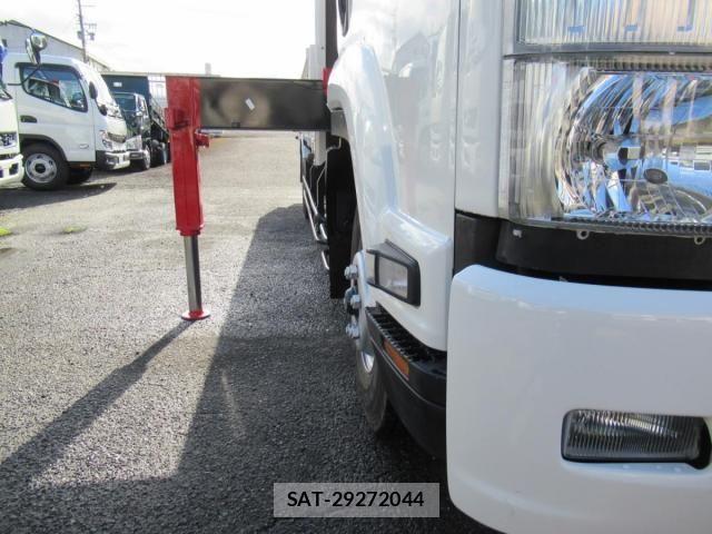 Isuzu FORWARD 2019-08 3934219-10