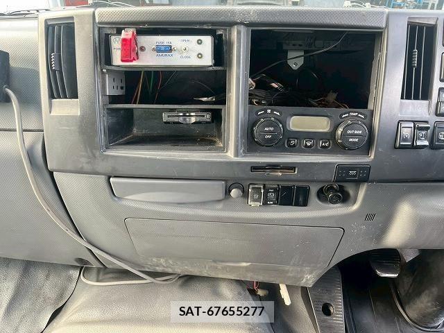 Isuzu FORWARD 2015-08 4109636-27