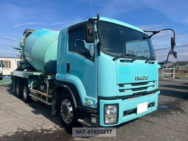 Isuzu FORWARD 2015-08 4109636-2