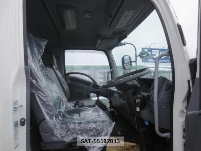 Isuzu FORWARD 2019-01 4109616-11