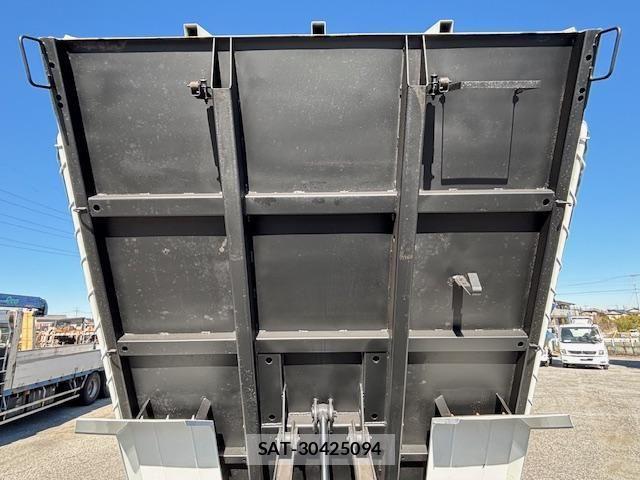 Isuzu FORWARD 2020-05 4109630-9