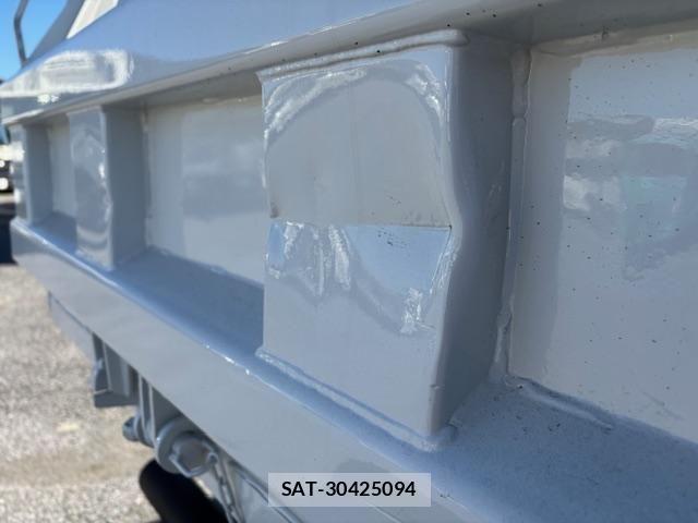 Isuzu FORWARD 2020-05 4109630-15