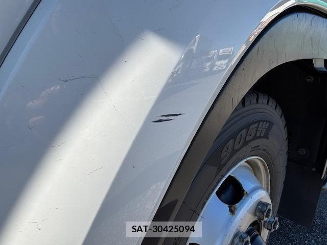 Isuzu FORWARD 2020-05 4109630-19