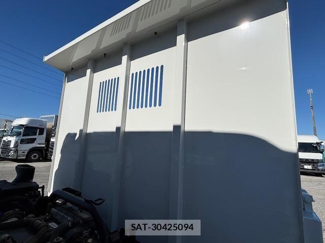 Isuzu FORWARD 2020-05 4109630-21