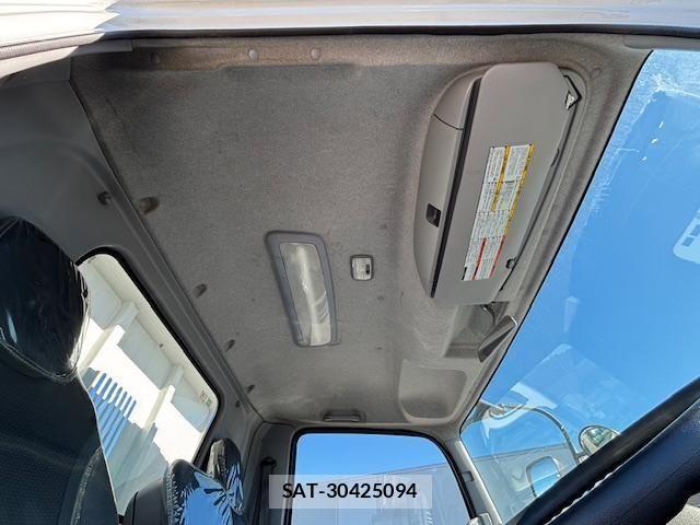 Isuzu FORWARD 2020-05 4109630-26