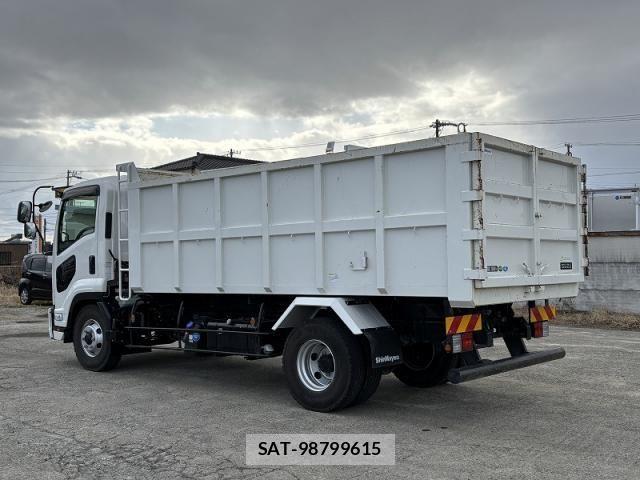 Isuzu FORWARD 2025-04 4109605-1