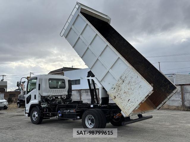 Isuzu FORWARD 2025-04 4109605-7
