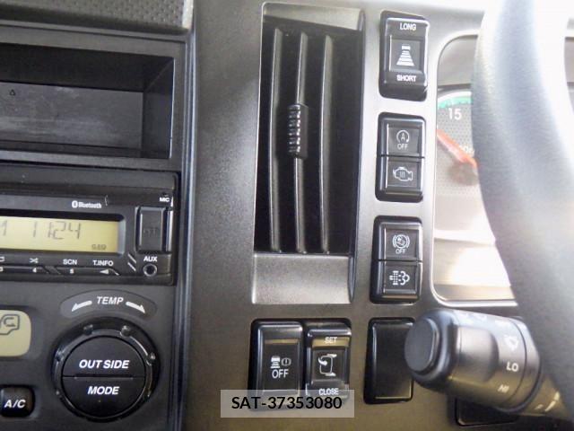 Isuzu FORWARD 2023-10 4240945-17