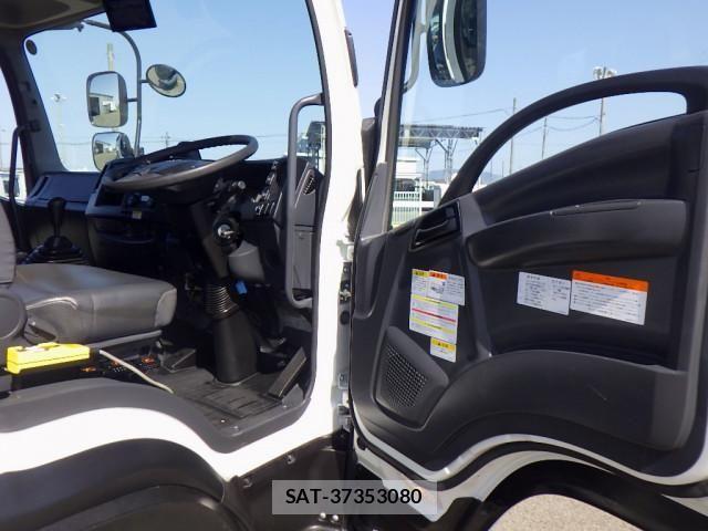 Isuzu FORWARD 2023-10 4240945-19