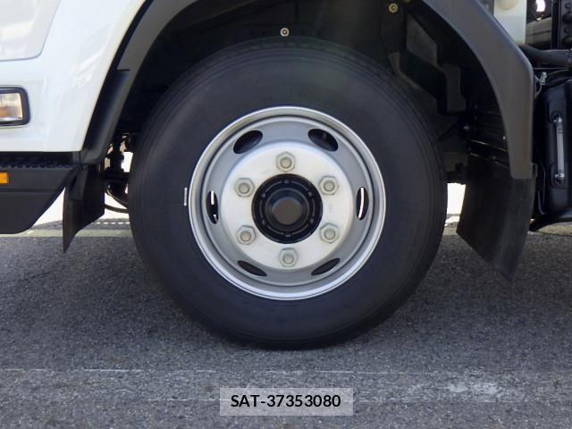 Isuzu FORWARD 2023-10 4240945-26