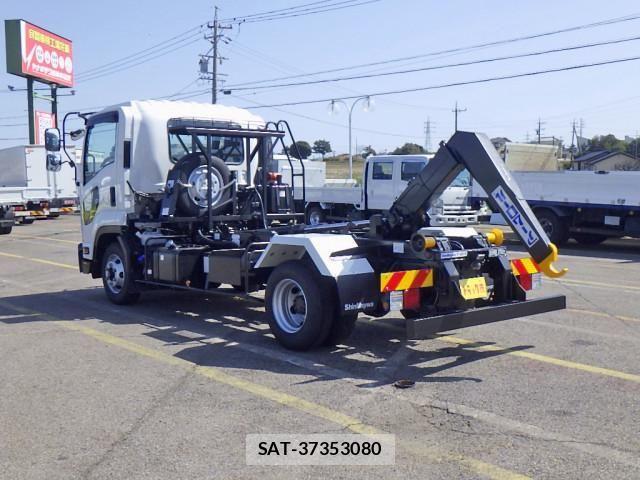 Isuzu FORWARD 2023-10 4240945-7