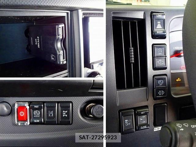 Isuzu FORWARD 2023-08 4324189-11