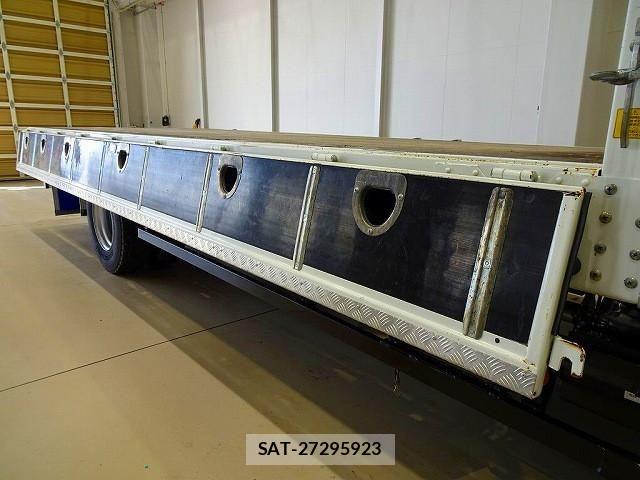 Isuzu FORWARD 2023-08 4324189-24