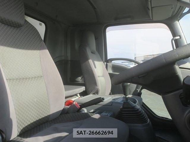Isuzu FORWARD 2018-09 4324195-13