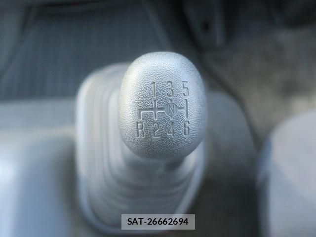 Isuzu FORWARD 2018-09 4324195-16