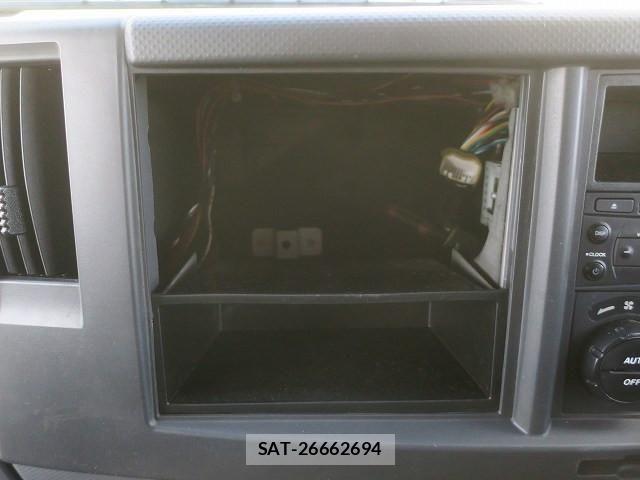 Isuzu FORWARD 2018-09 4324195-19