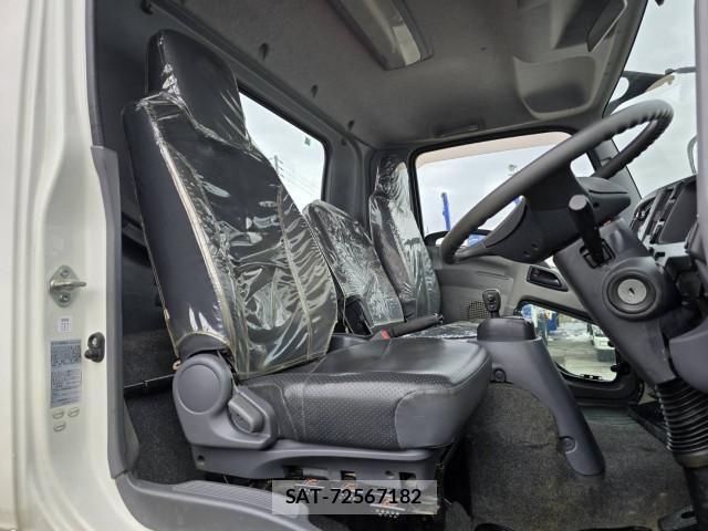 Isuzu FORWARD 2015-06 4370908-26