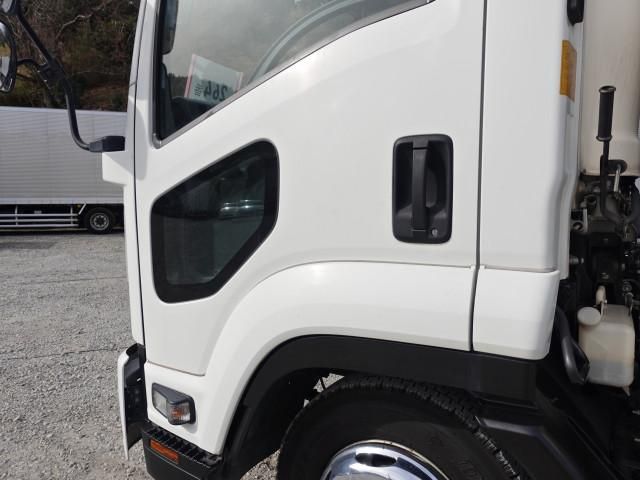 Isuzu FORWARD 2015-03 4384529-10