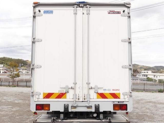 Isuzu FORWARD 2014-01 4384510-8