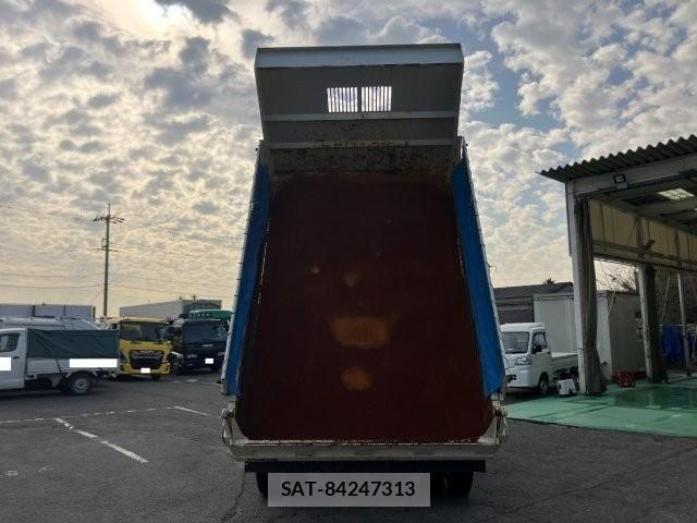 Isuzu FORWARD 2023-02 4420763-9