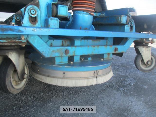 Isuzu FORWARD 2014-02 4592492-15