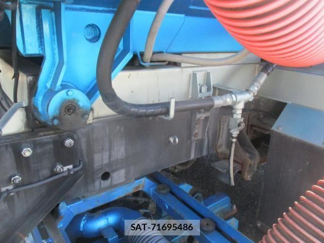 Isuzu FORWARD 2014-02 4592492-16