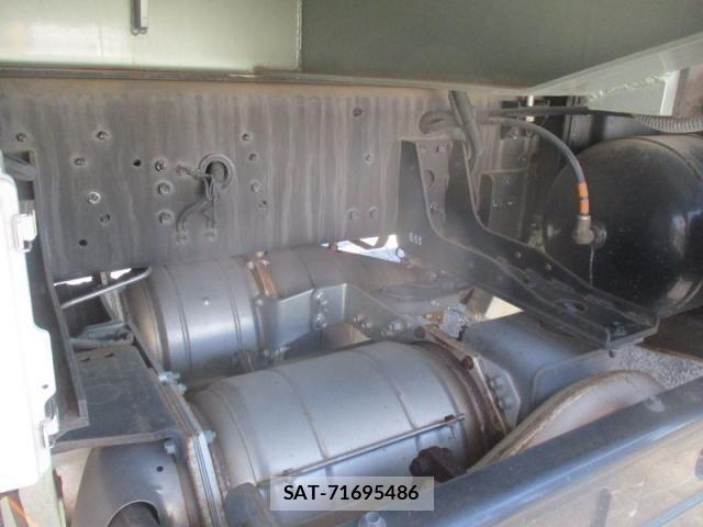 Isuzu FORWARD 2014-02 4592492-21