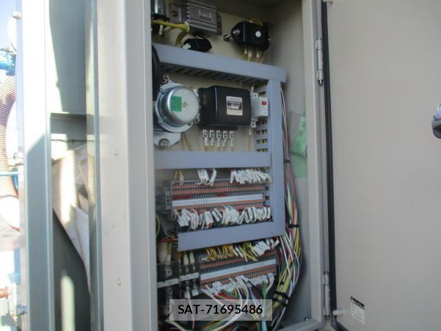 Isuzu FORWARD 2014-02 4592492-25