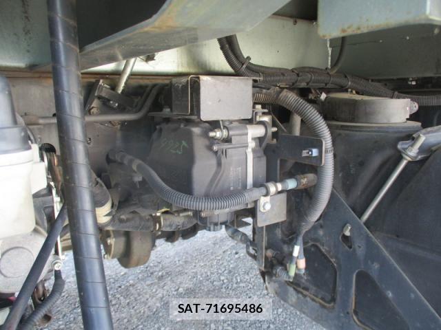Isuzu FORWARD 2014-02 4592492-7