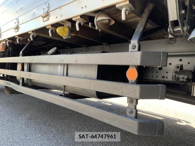 Isuzu FORWARD 2012-03 4592511-19