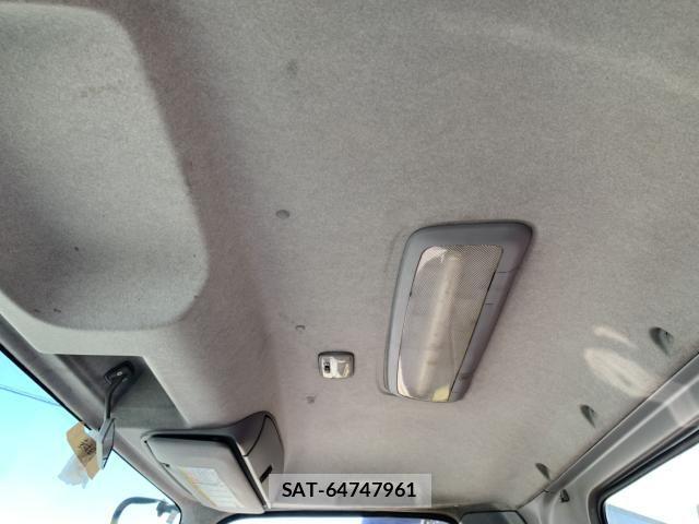Isuzu FORWARD 2012-03 4592511-24