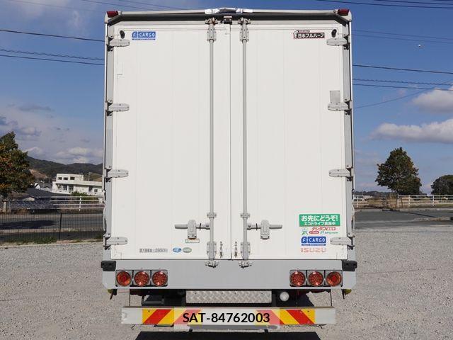 Isuzu FORWARD 2012-08 4639015-4