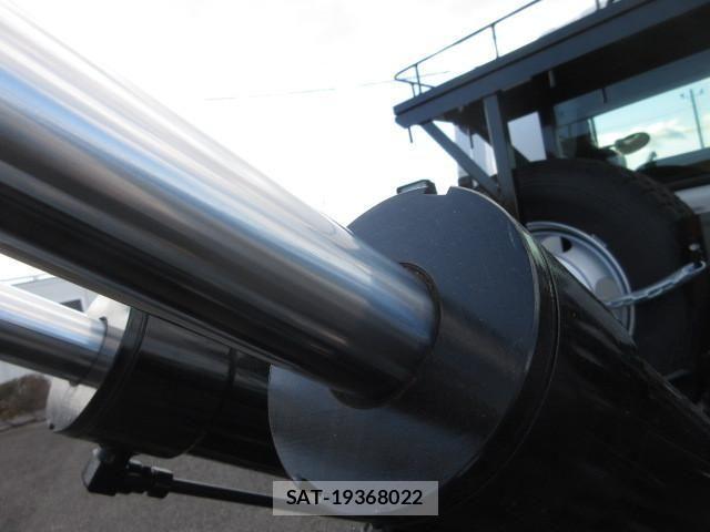Isuzu FORWARD 2025-01 4638990-16