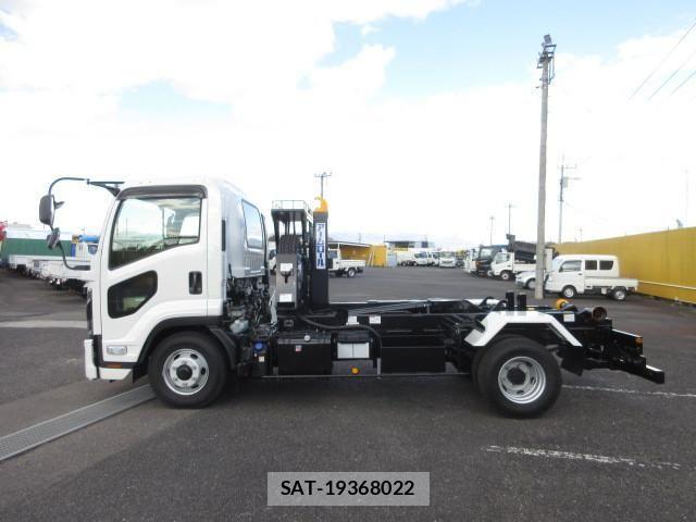 Isuzu FORWARD 2025-01 4638990-4