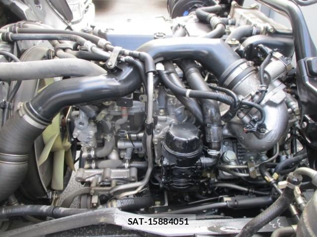 Isuzu FORWARD 2016-07 4942826-23