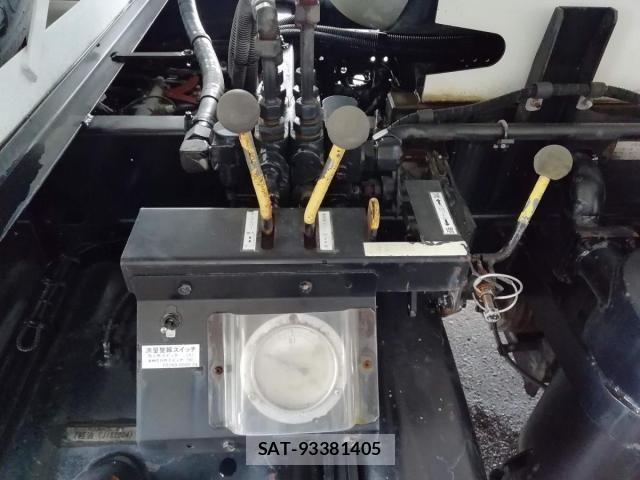 Isuzu FORWARD 2011-07 4942787-15
