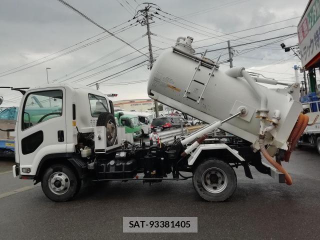 Isuzu FORWARD 2011-07 4942787-7