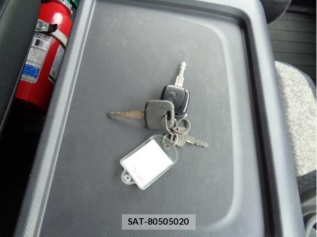 Isuzu FORWARD 2019-03 4942754-26