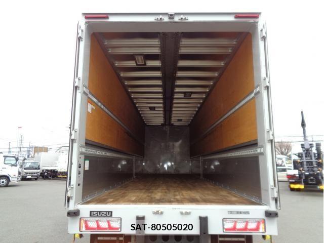 Isuzu FORWARD 2019-03 4942754-4