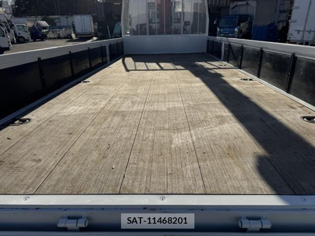 Isuzu FORWARD 2019-12 4942775-9