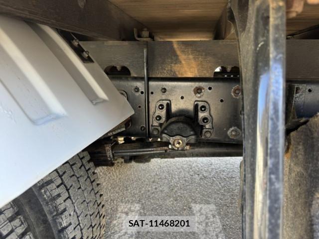 Isuzu FORWARD 2019-12 4942775-23