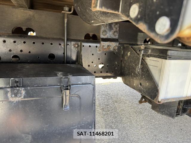 Isuzu FORWARD 2019-12 4942775-24